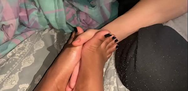  foot massage leads to foot job with gorgeous soft feet